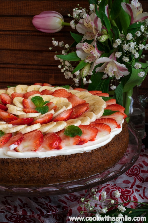кекс с маково семе и плодове