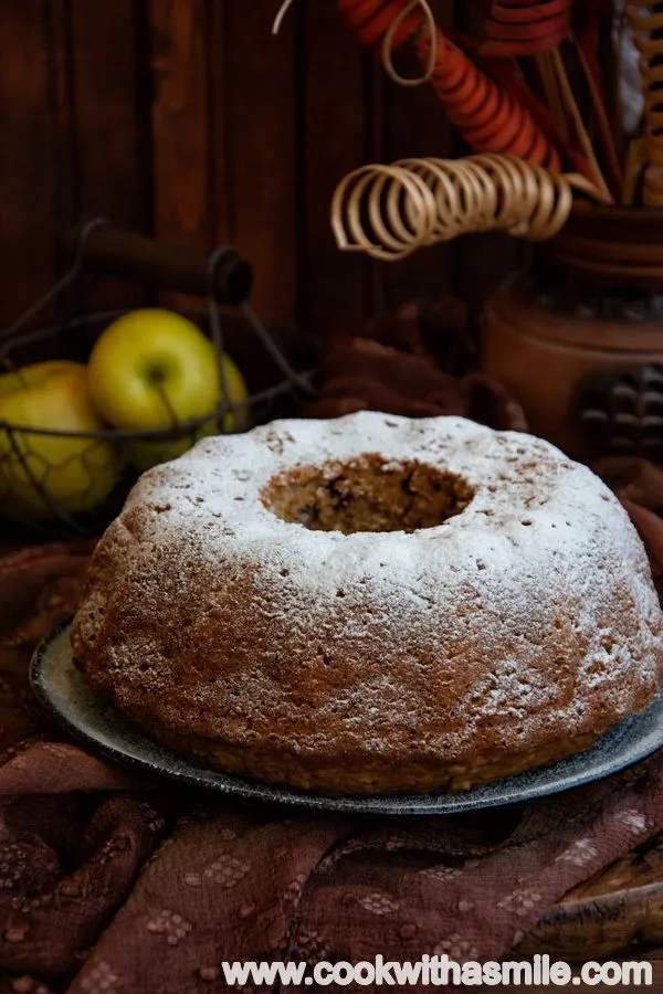 Постен ябълков кекс